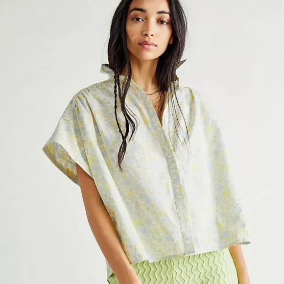 Free People Bring it Back Blouse floral size XS NWT - Picture 1 of 7